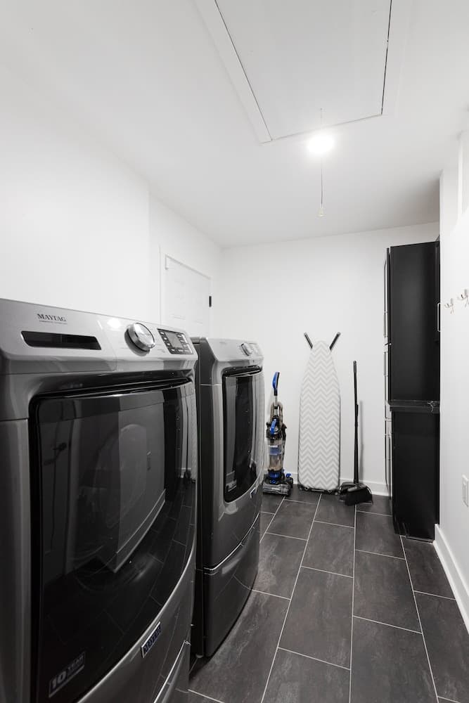 Sunburst Estate - Image 49