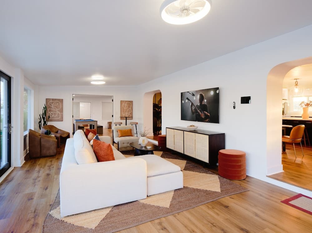 Sunburst Estate - Image 2