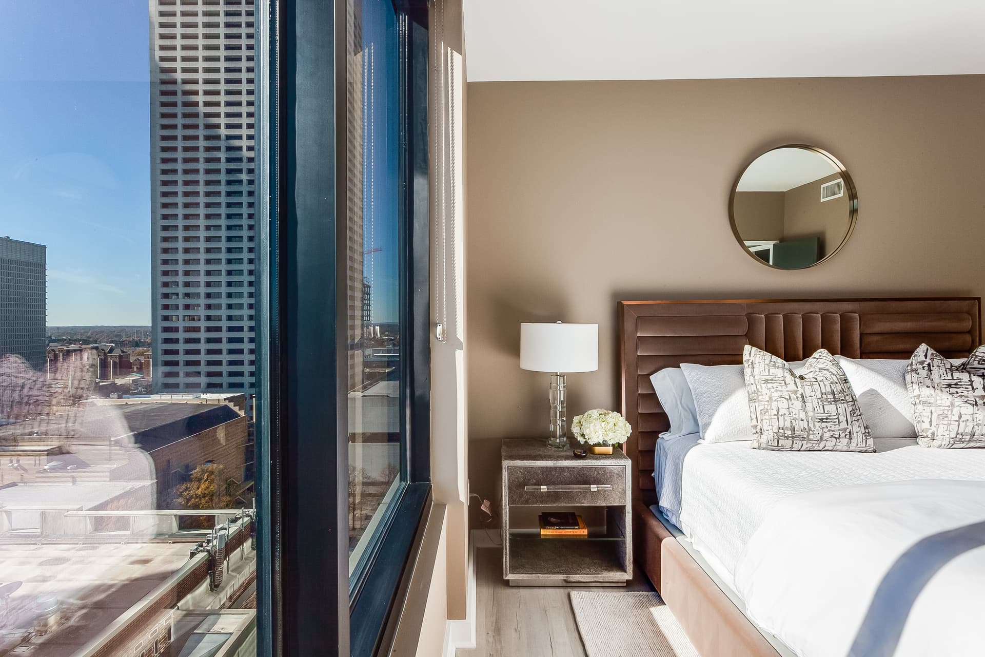 Sunlight Sanctuary - Image 23