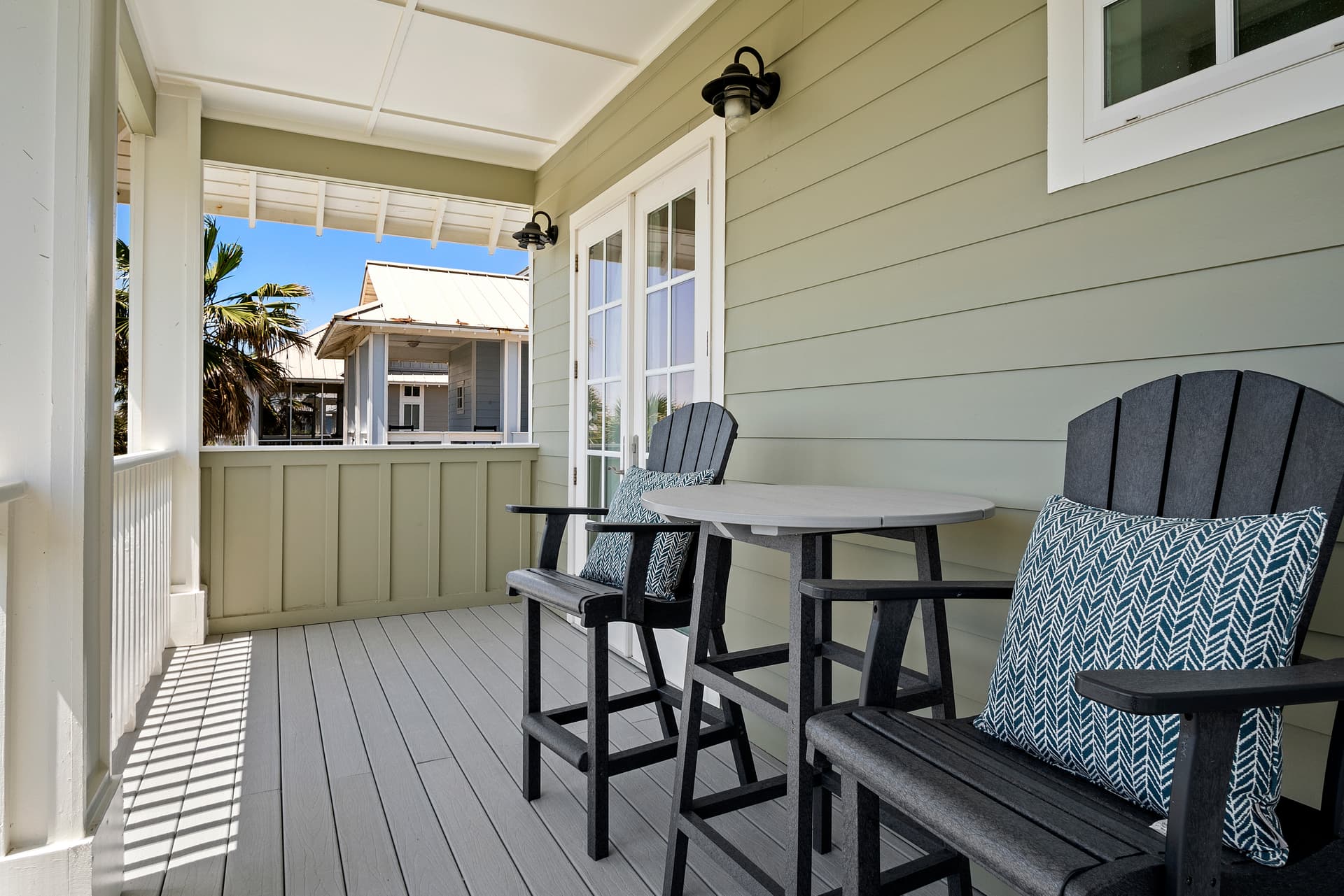 Sunny Days - Image 23