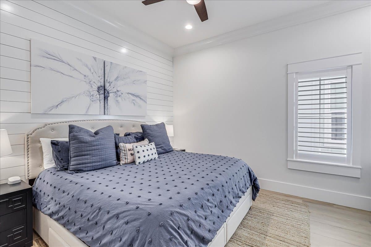 Sunnyside Up - Image 23