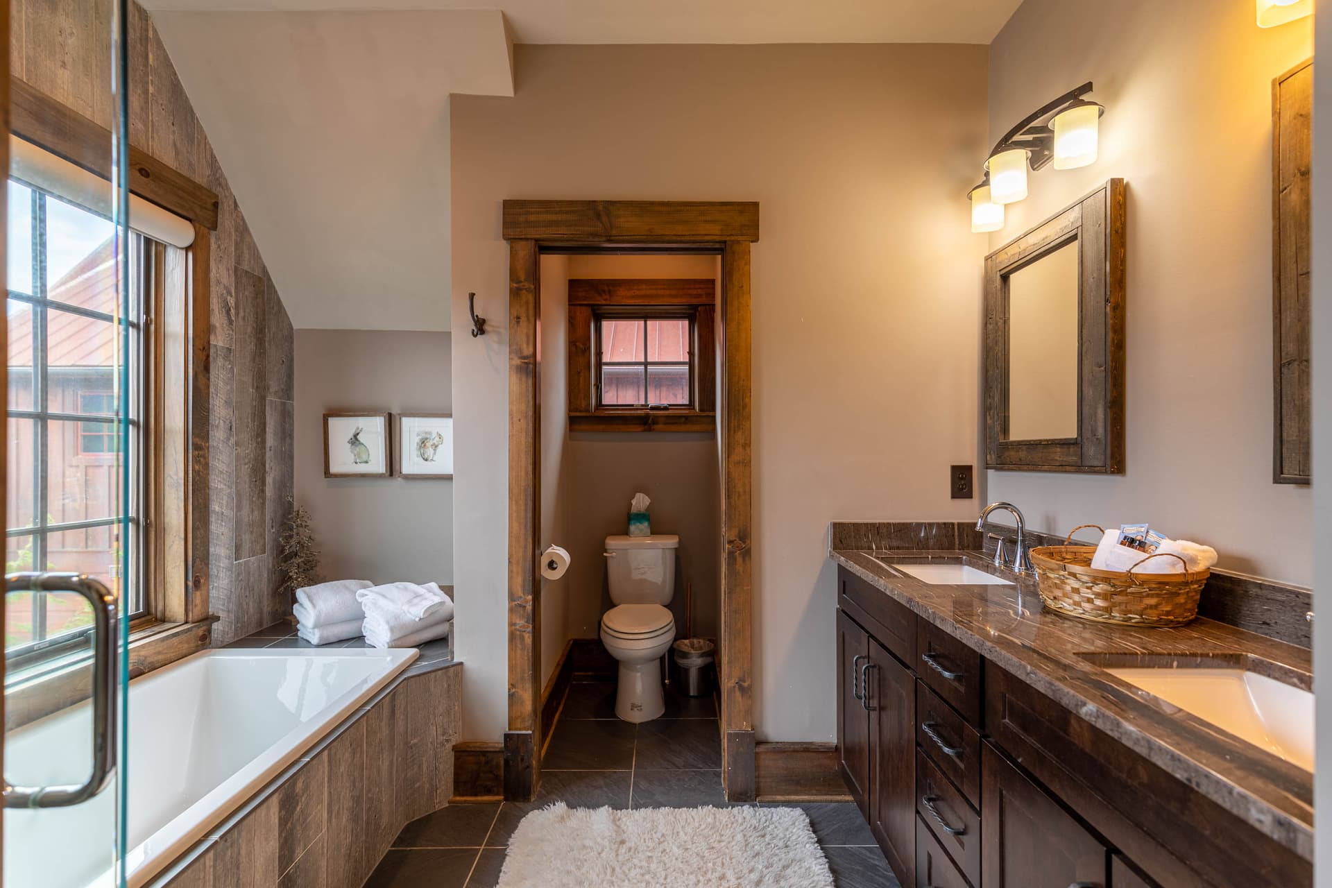 Sunrise Lodge at Eagles Nest - Image 16