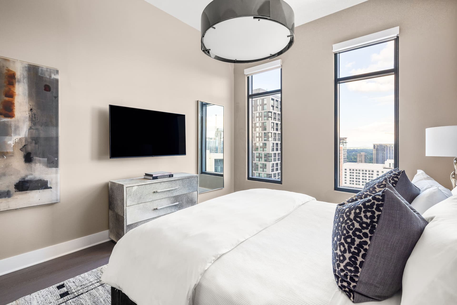 Sunrise Serenity Penthouse - Image 19