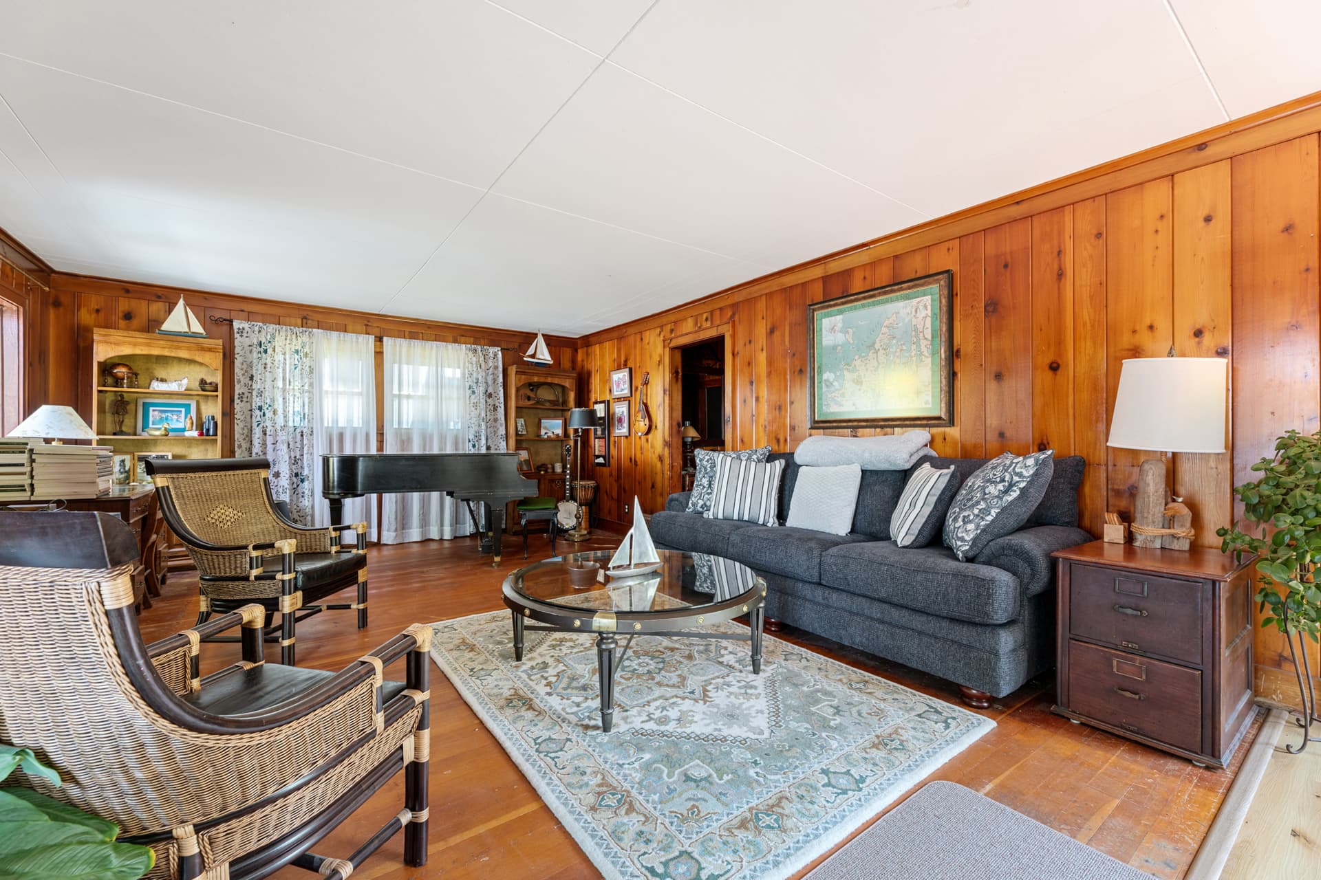 Whispering Pines Hideaway - Image 2