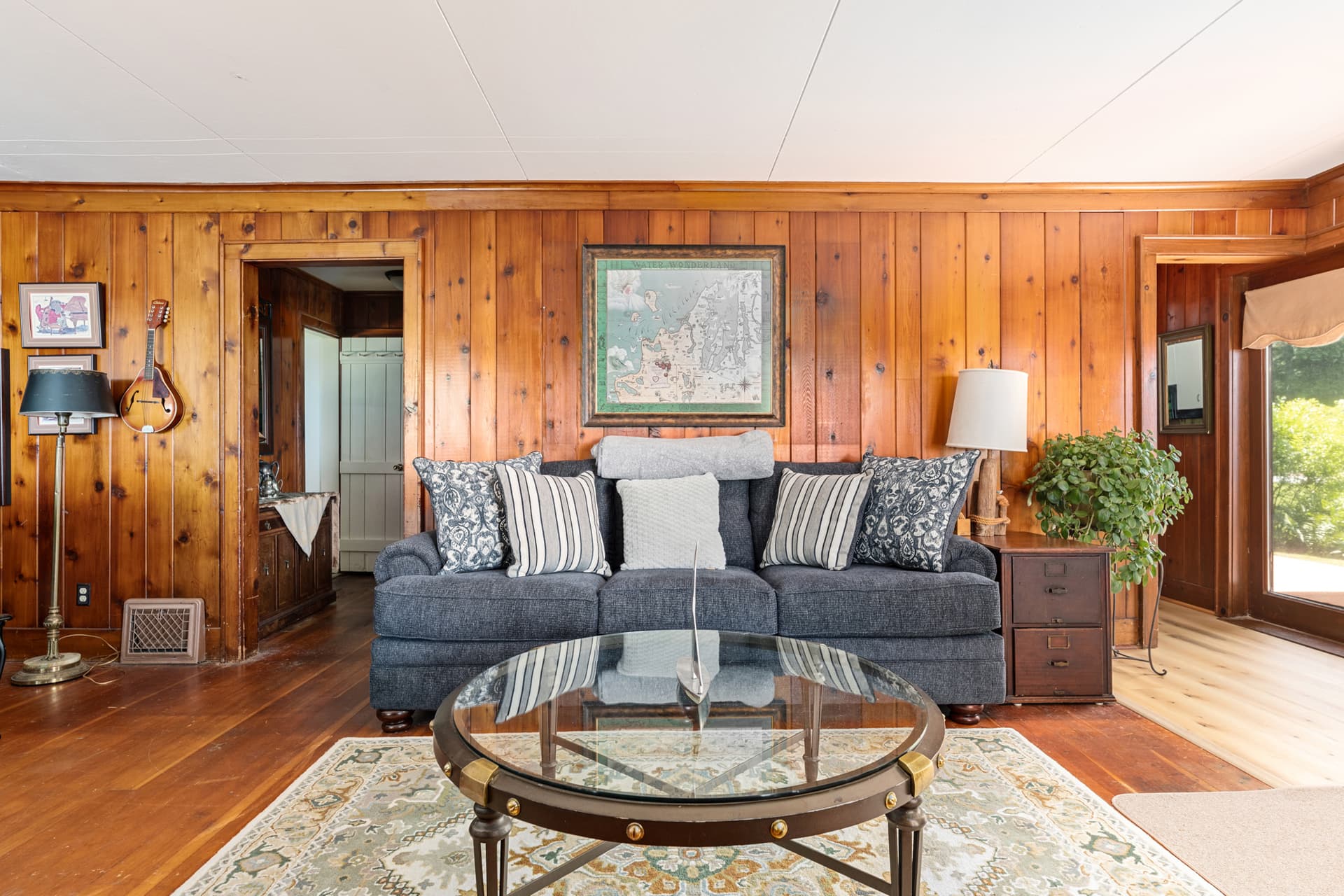 Whispering Pines Hideaway - Image 3