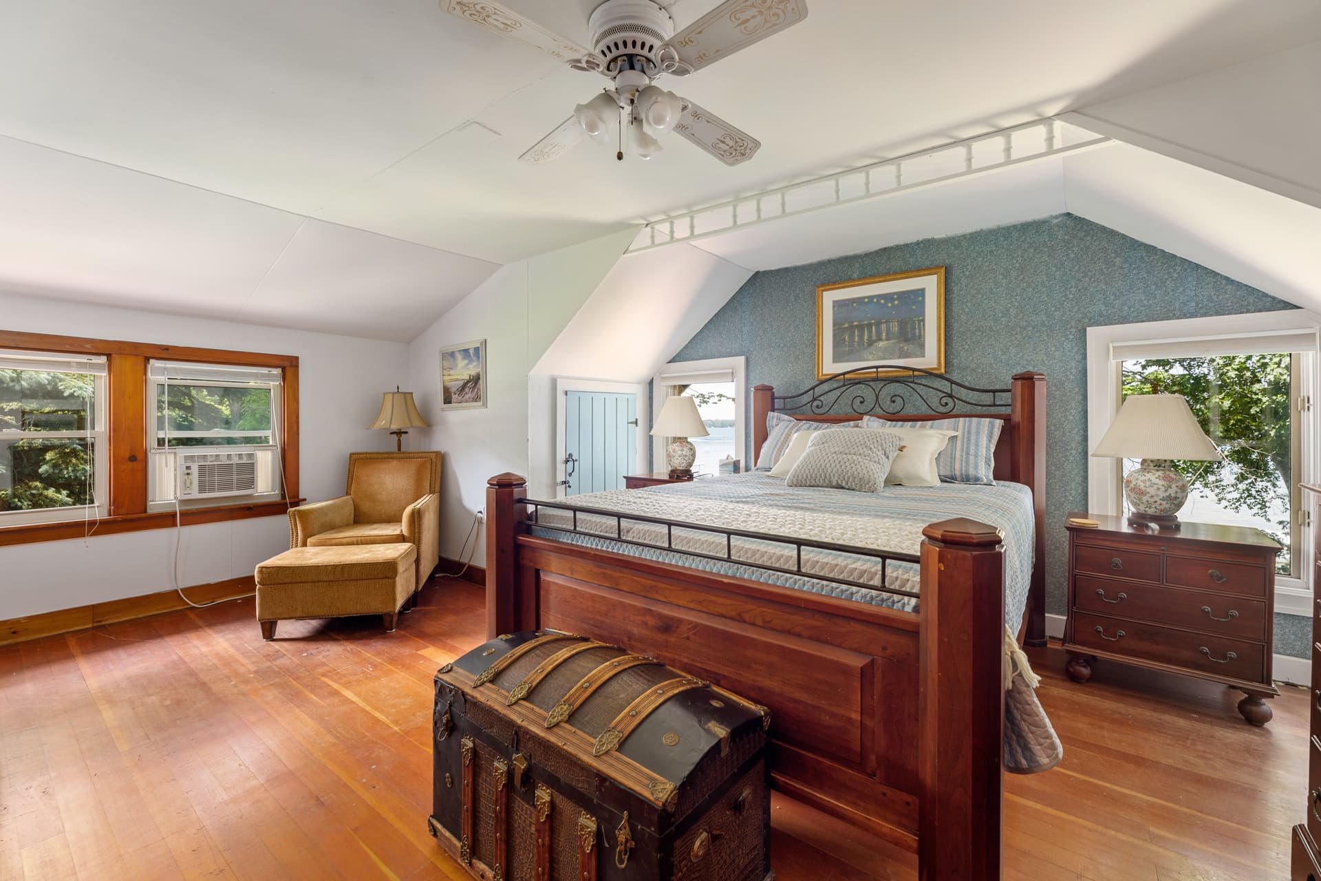 Whispering Pines Hideaway - Image 15