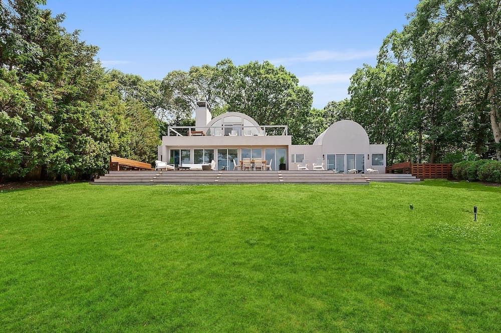 Sunset Beachfront Villa - Image 42