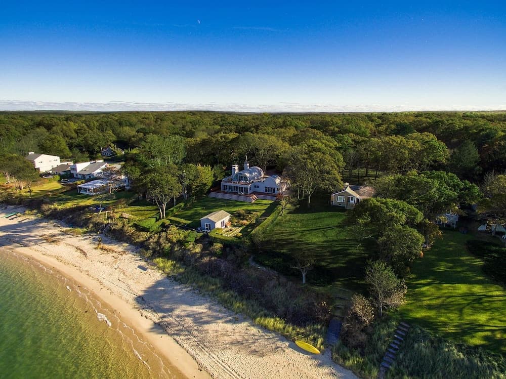 Sunset Beachfront Villa - Image 3