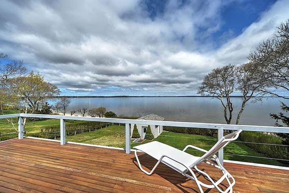 Sunset Beachfront Villa - Image 36