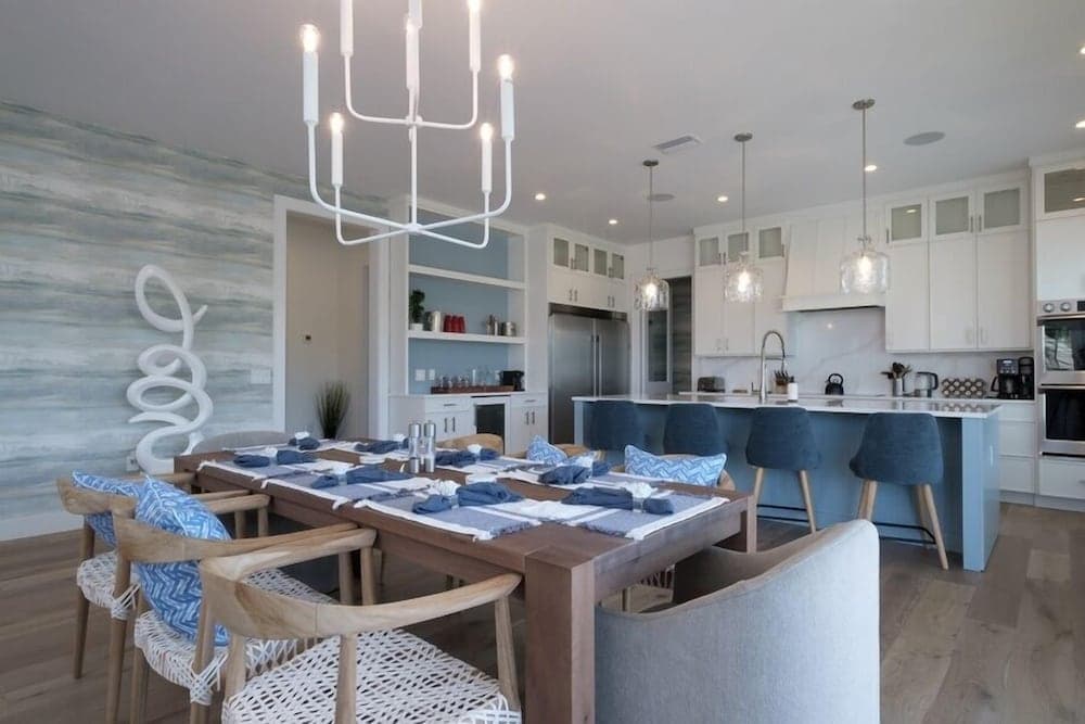 Sunshine & Good Times - Image 15