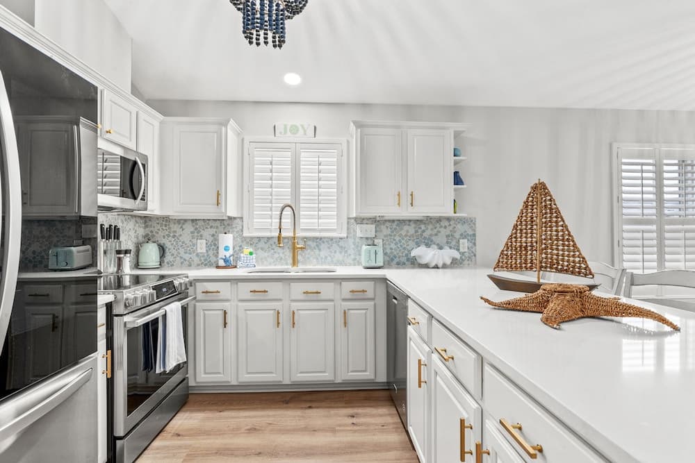 Sunshine House - Image 10