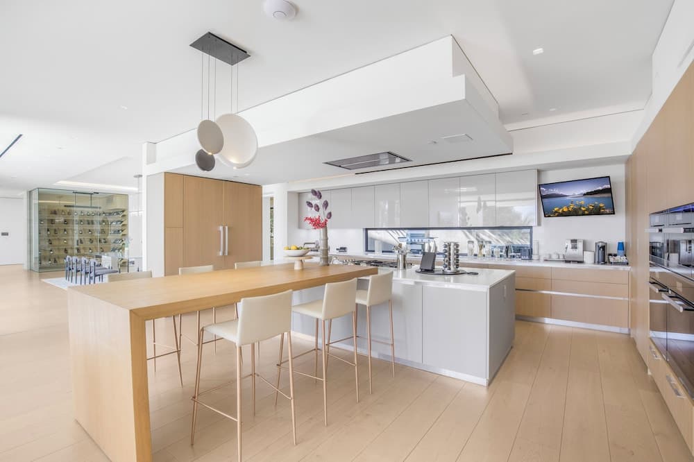 Swallow Sanctuary - Image 5