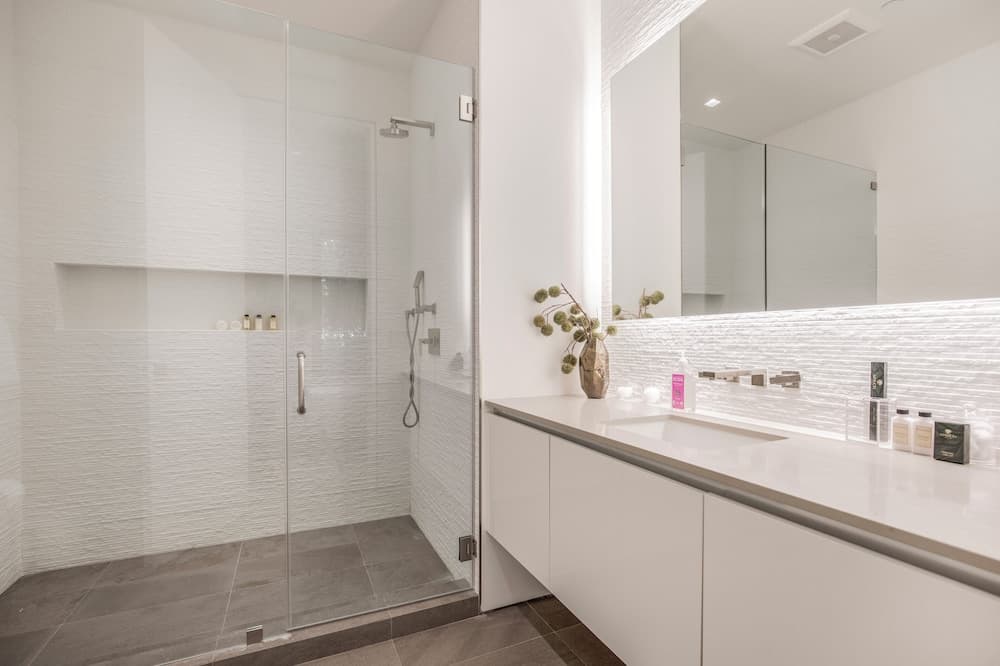 Swallow Sanctuary - Image 19