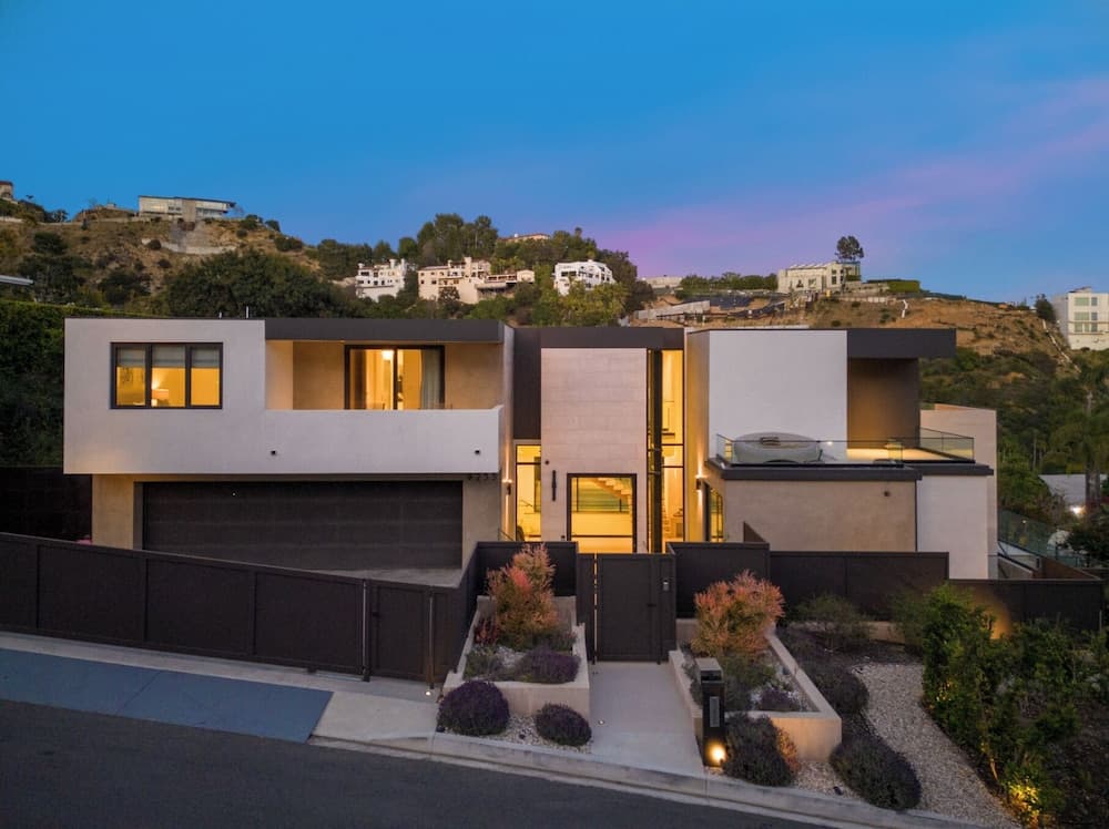 Swallow Sanctuary - Image 66