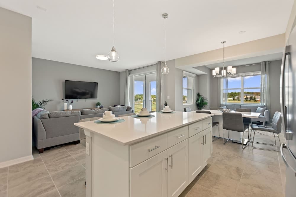 Sweet Suite - Image 7