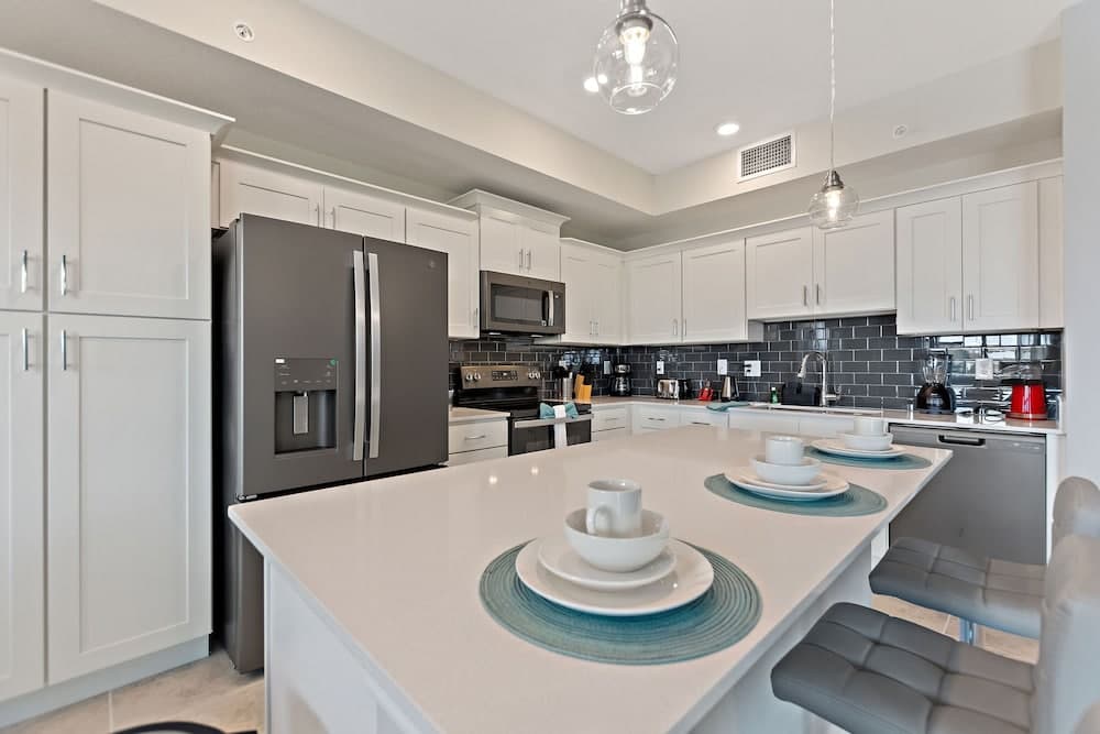 Sweet Suite - Image 8