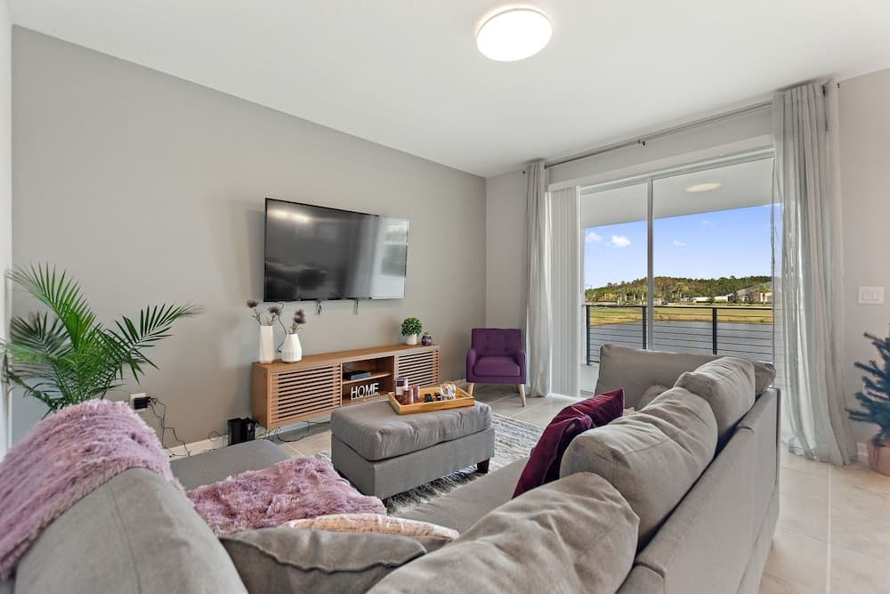 Sweet Suite - Image 3