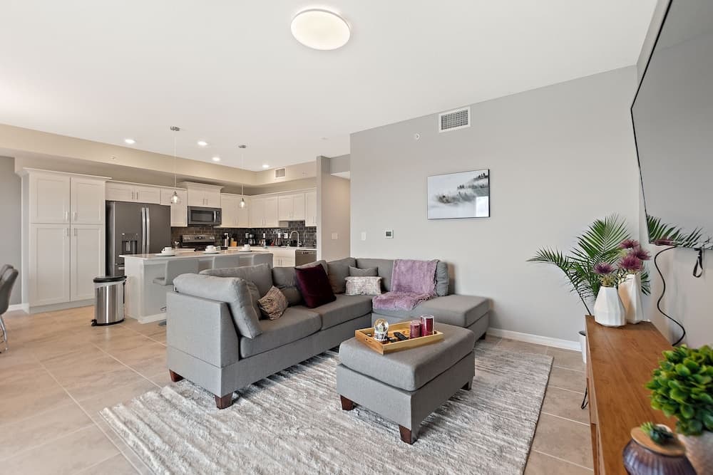 Sweet Suite - Image 4