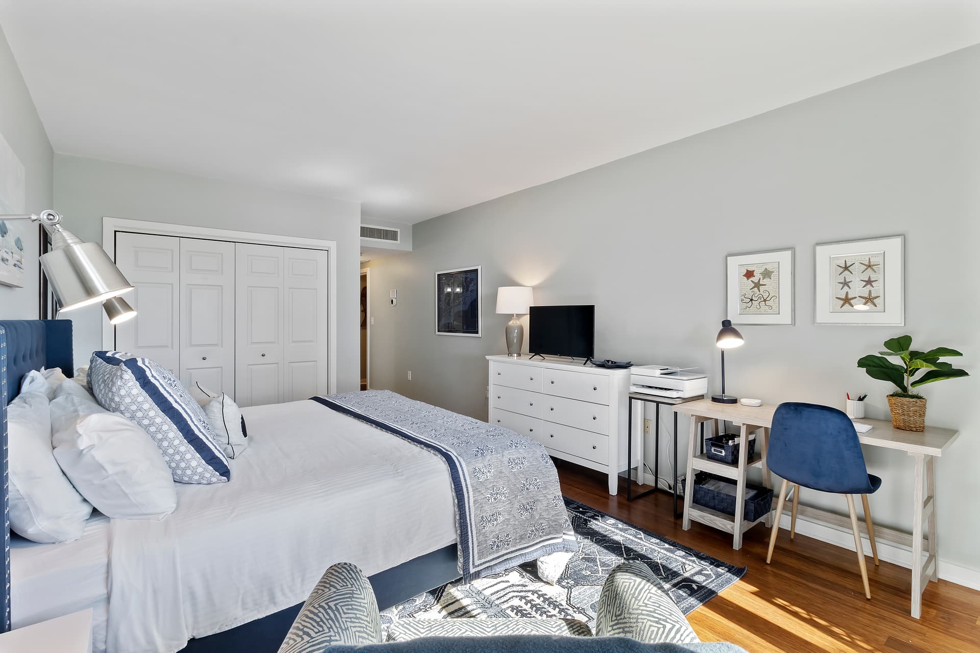 Saltaire at Shipwatch - Image 9