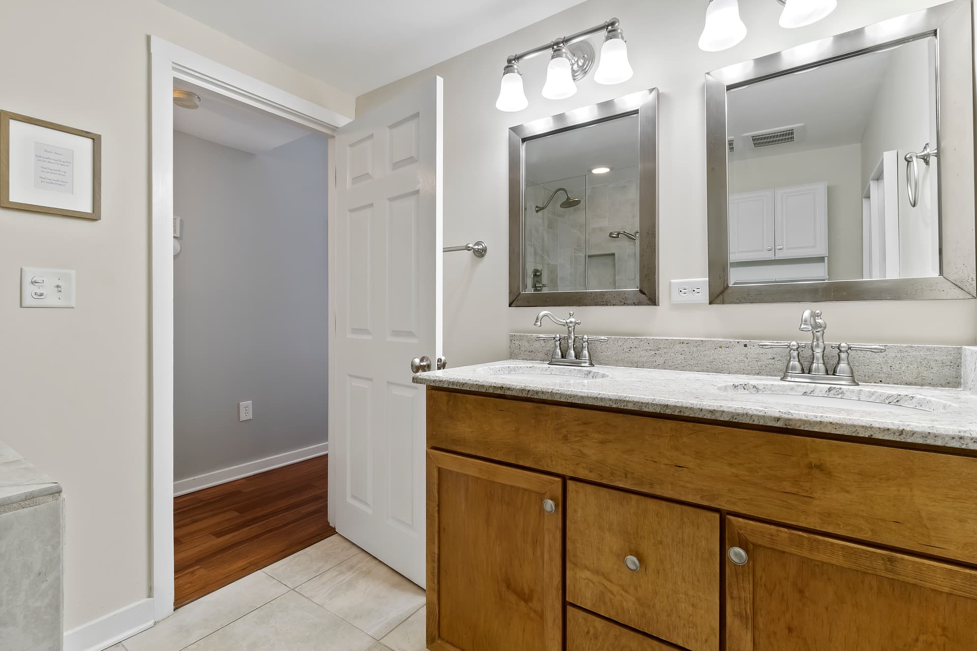 Saltaire at Shipwatch - Image 15