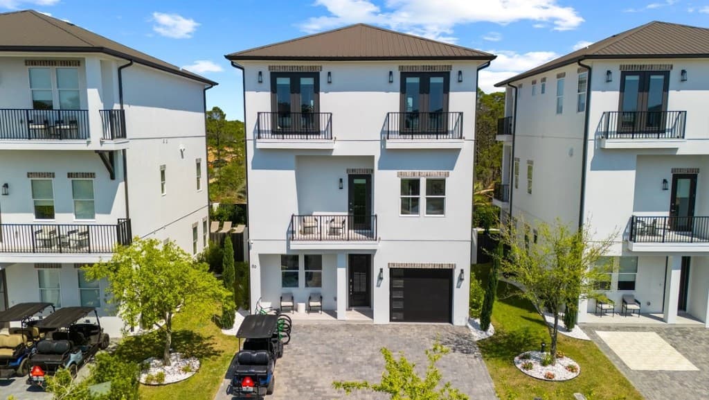 Lone Star Hideaway - Image 1