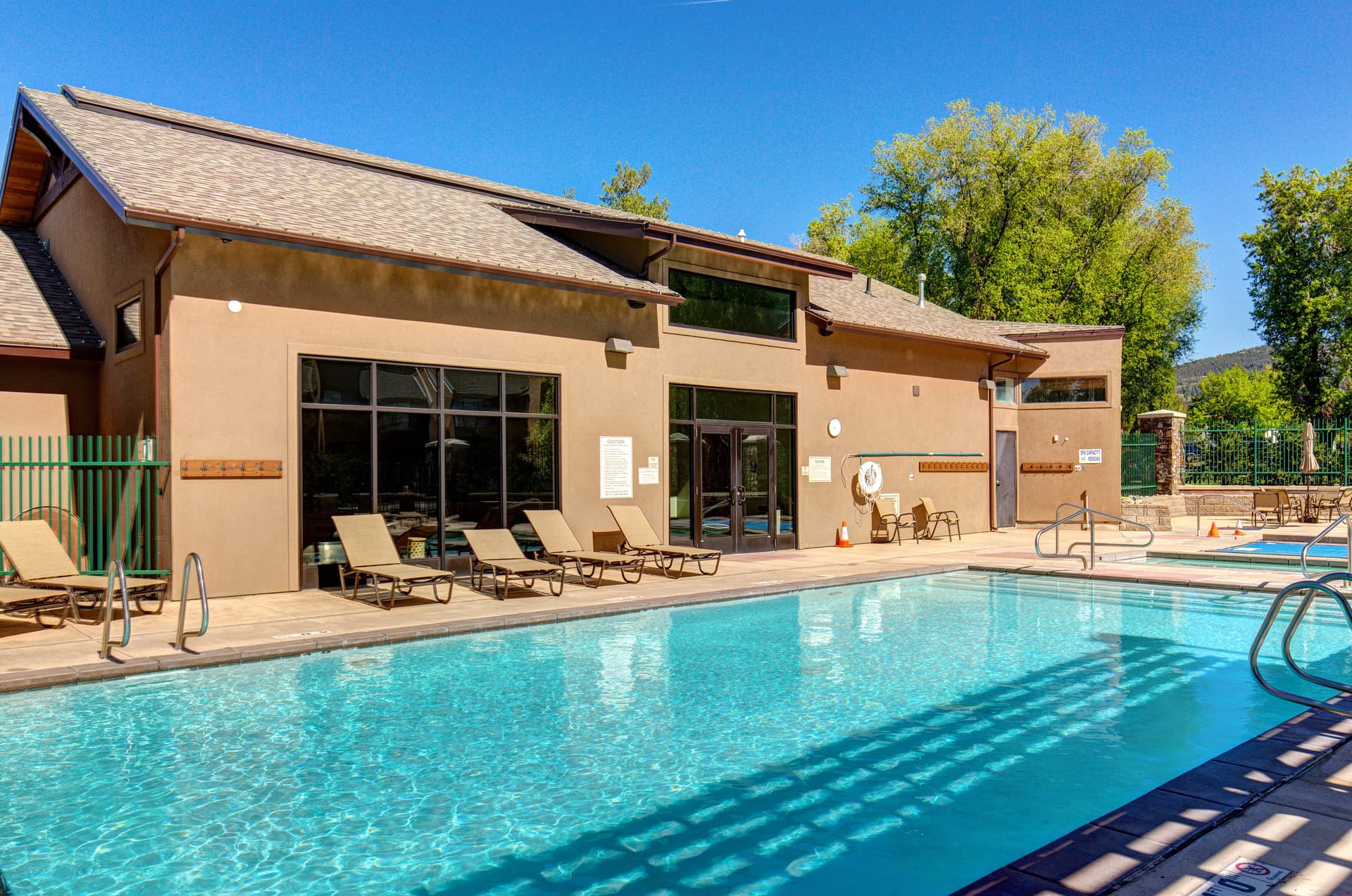 Captain Molly #1837 - Image 3