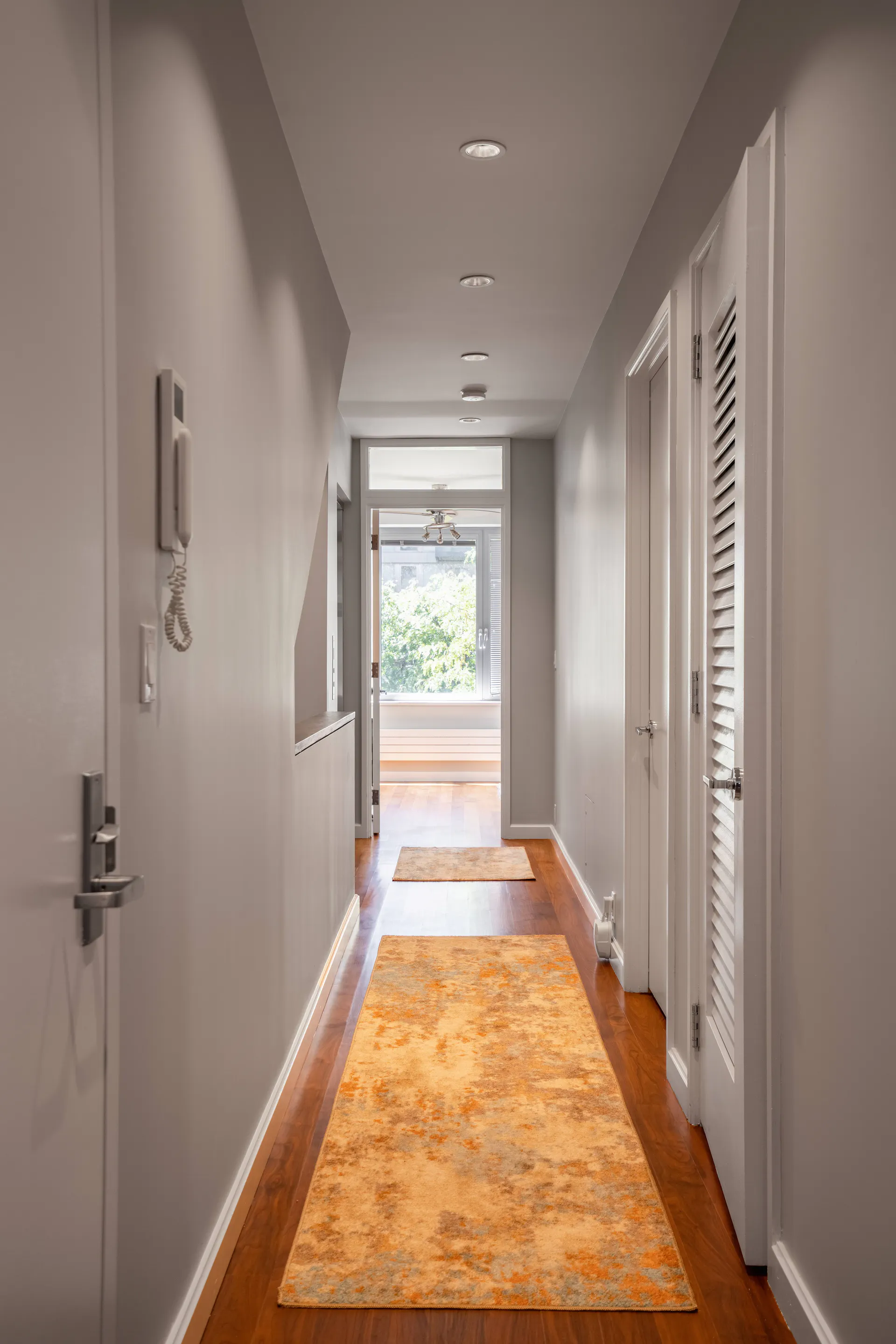 Gotham House II - Image 17