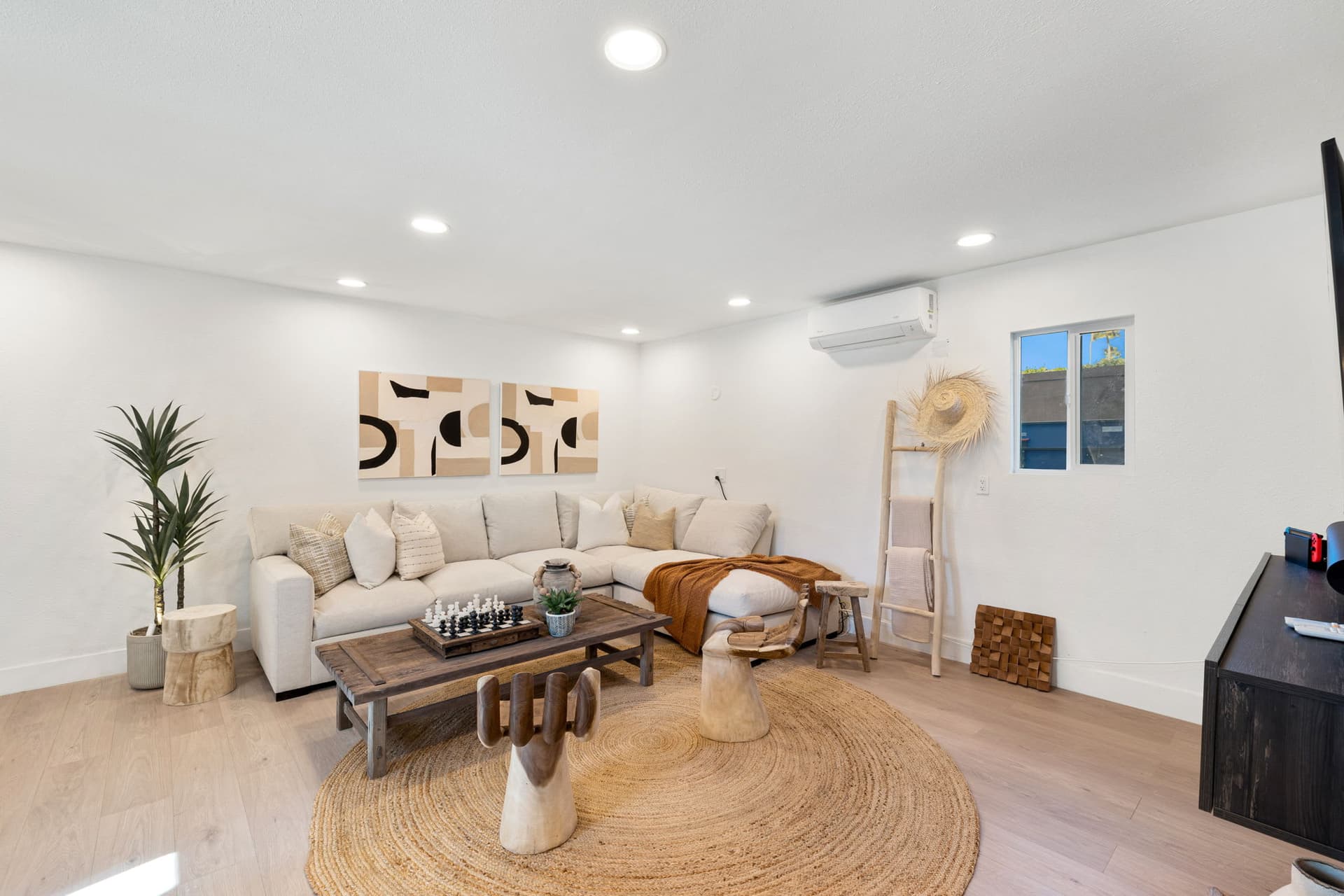 The Maya Hotel Buyout - Image 43