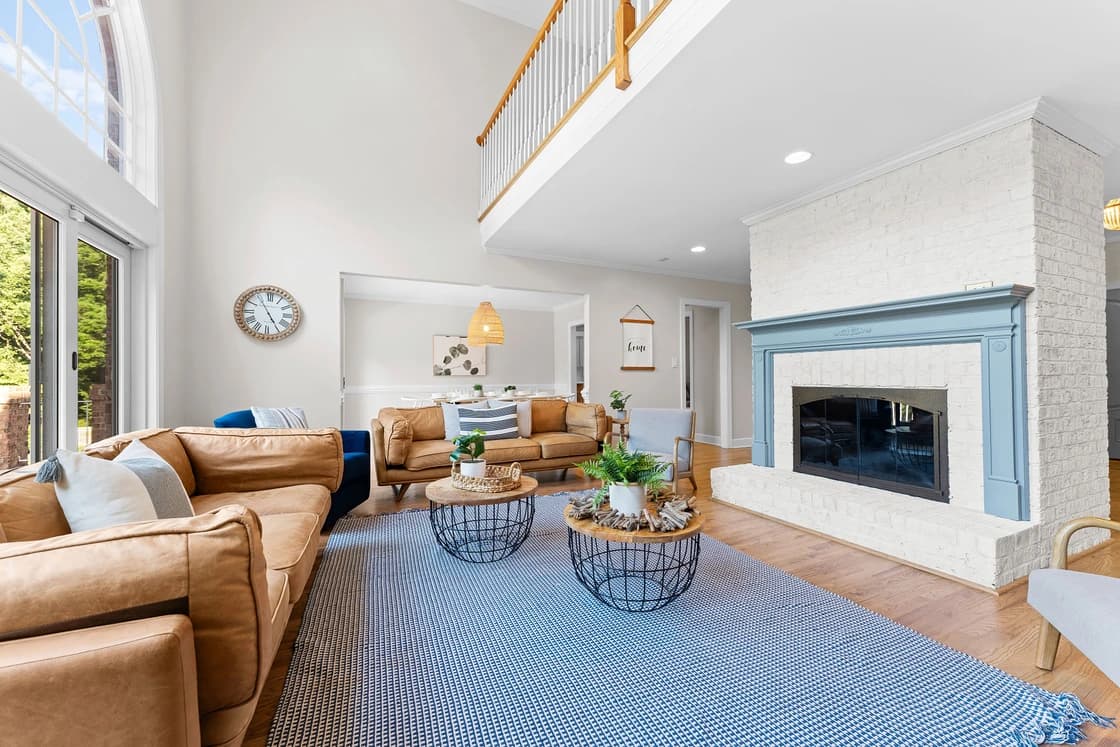 Shoreway Cove - Image 13