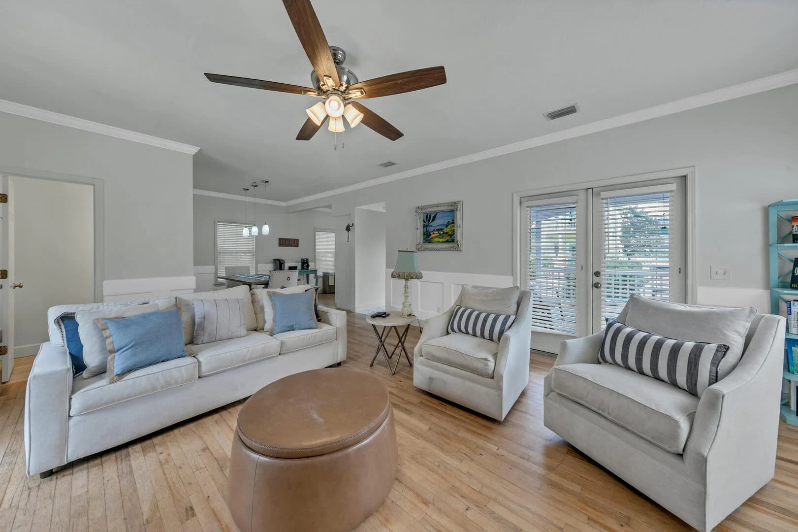 Rainbow Fish Home - Image 19