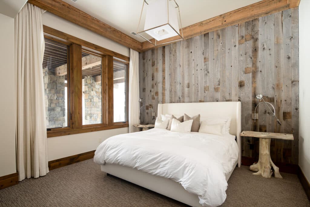 Spur Road Villa - Image 32