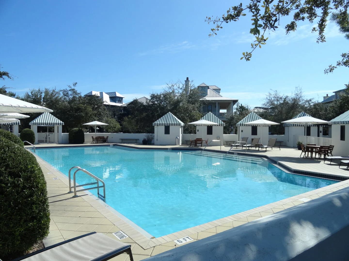 Crown Studio - Image 22