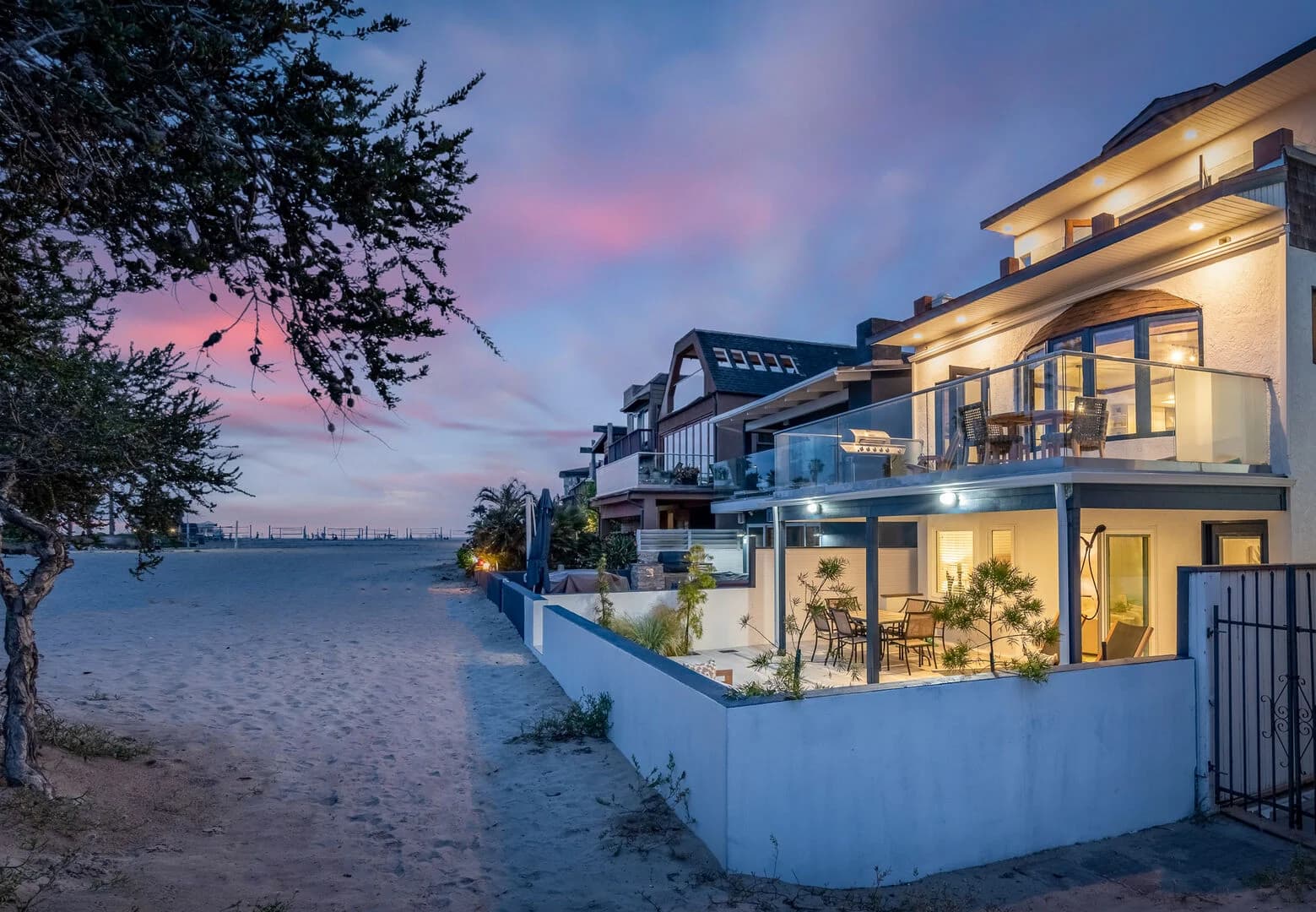 Seaside Serenity Haven - Image 2