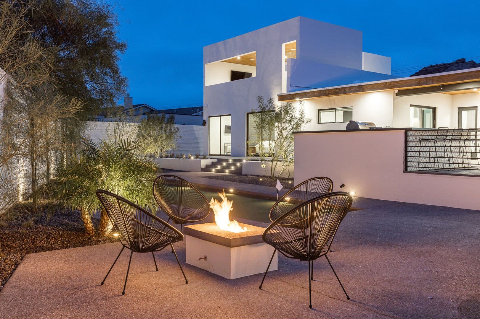 Camelback Manor - Image 12