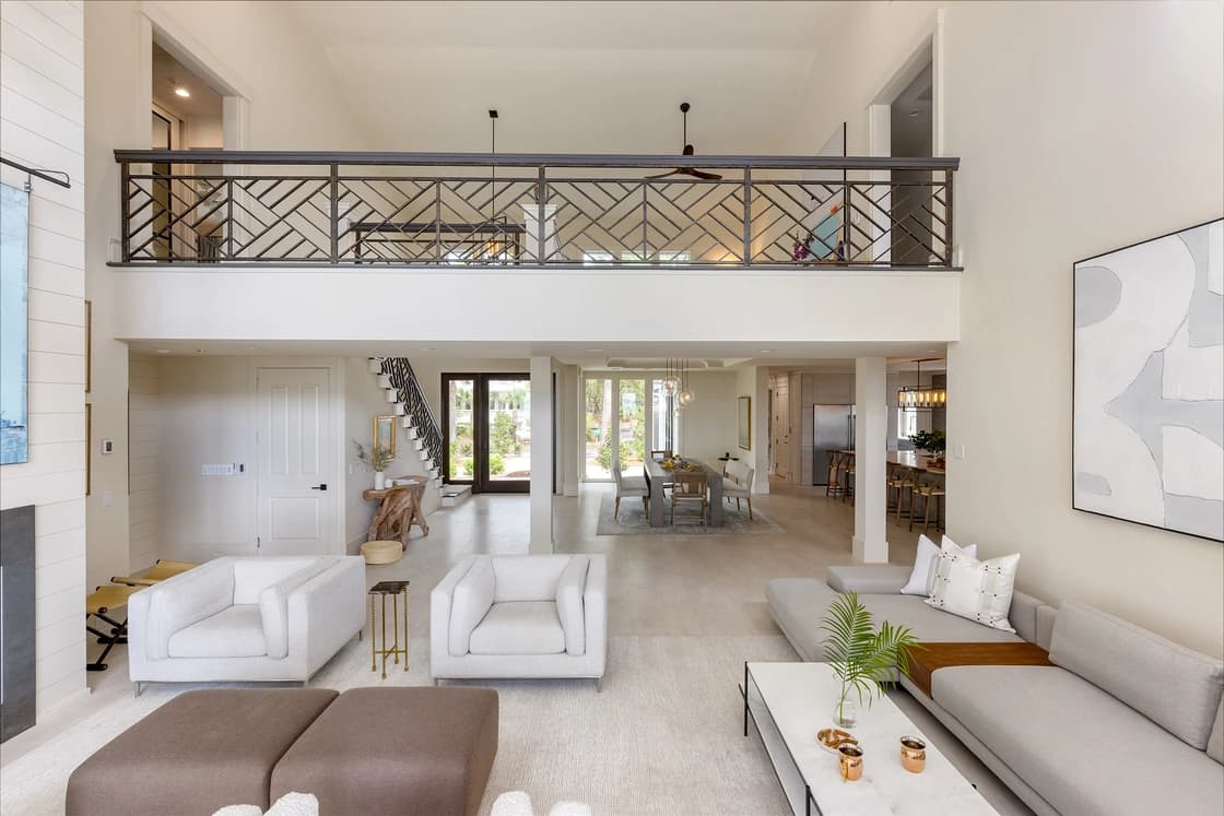 South Beach Serenity - Image 10