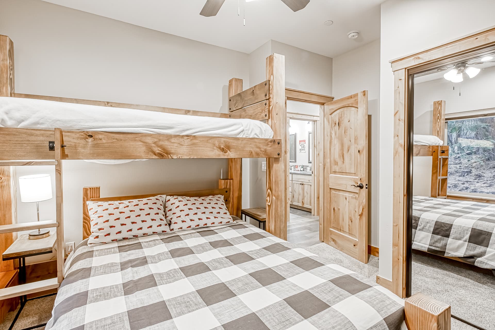 Susquehana Luxury House - Image 21