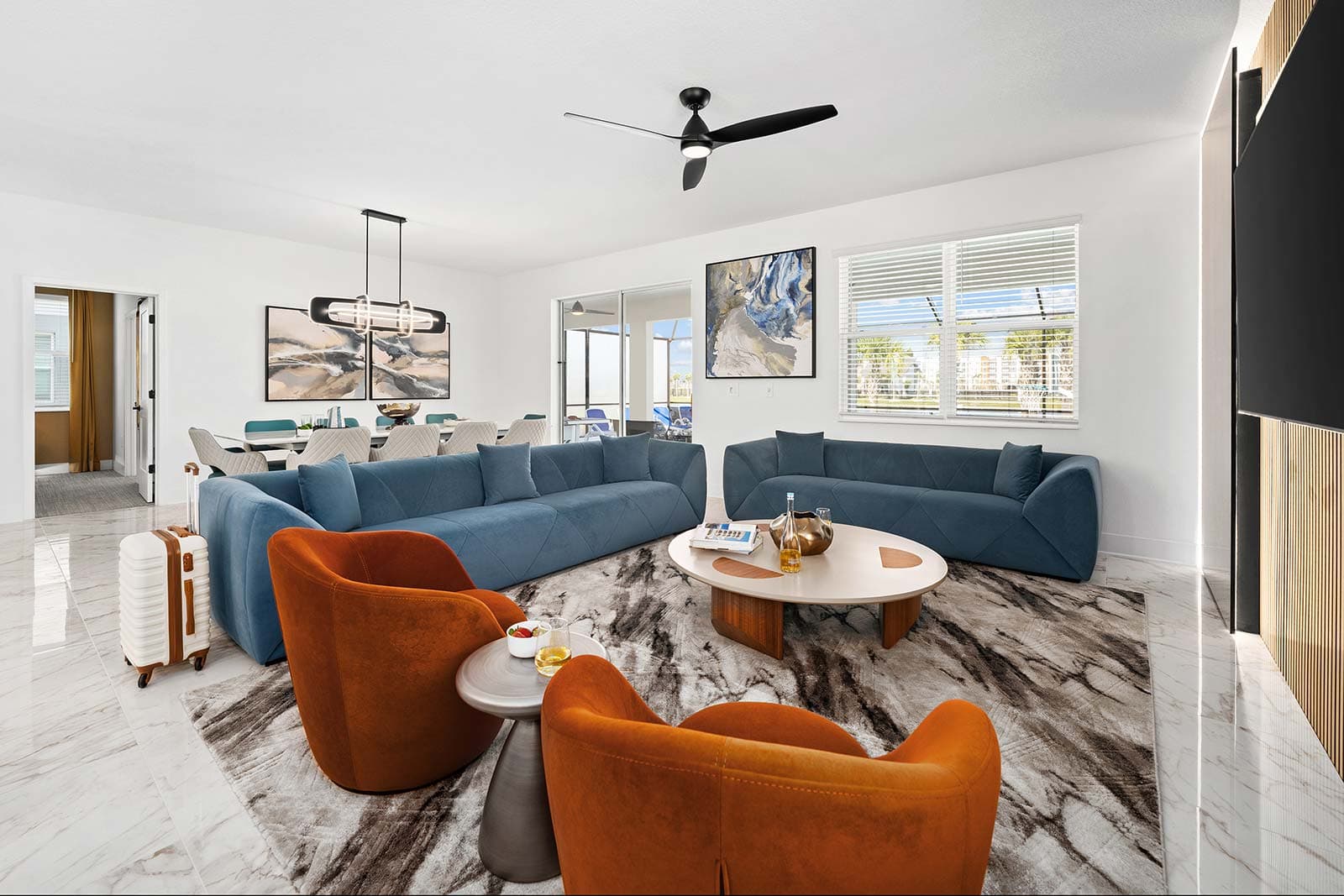 Regal Riviera - Image 1