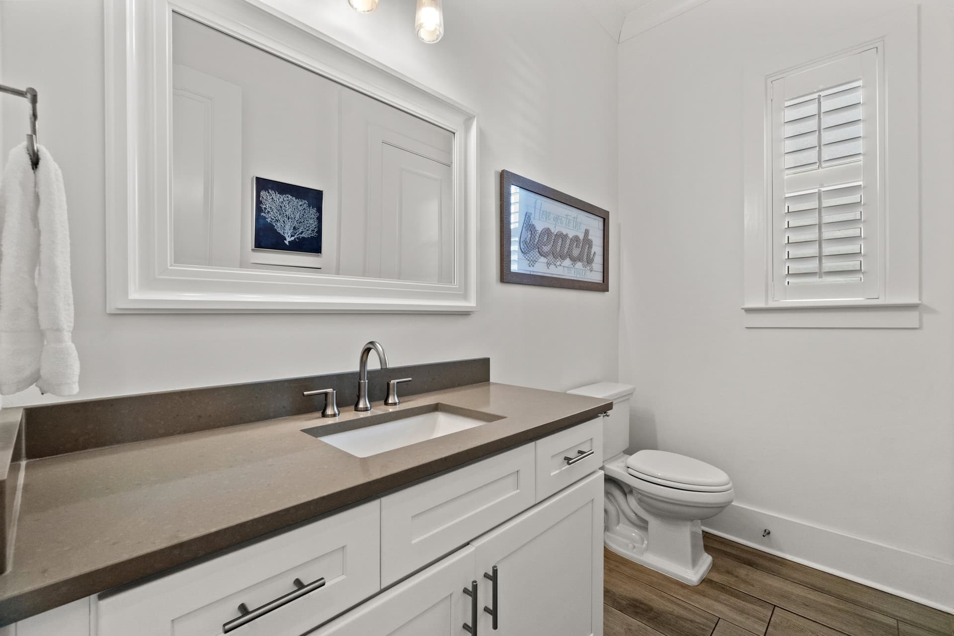 Breezy Manor - Image 9