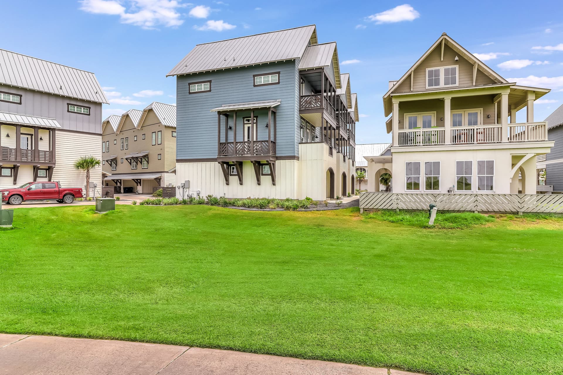 Sunset on the Ninth - Image 31