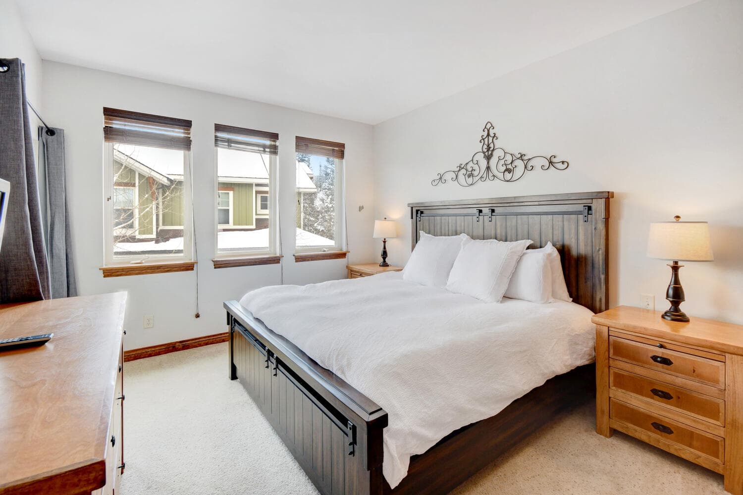 Telemark Luxury Condo #524 - Image 7