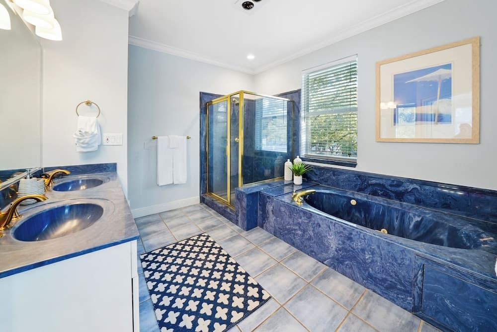 Texas Tides - Image 15