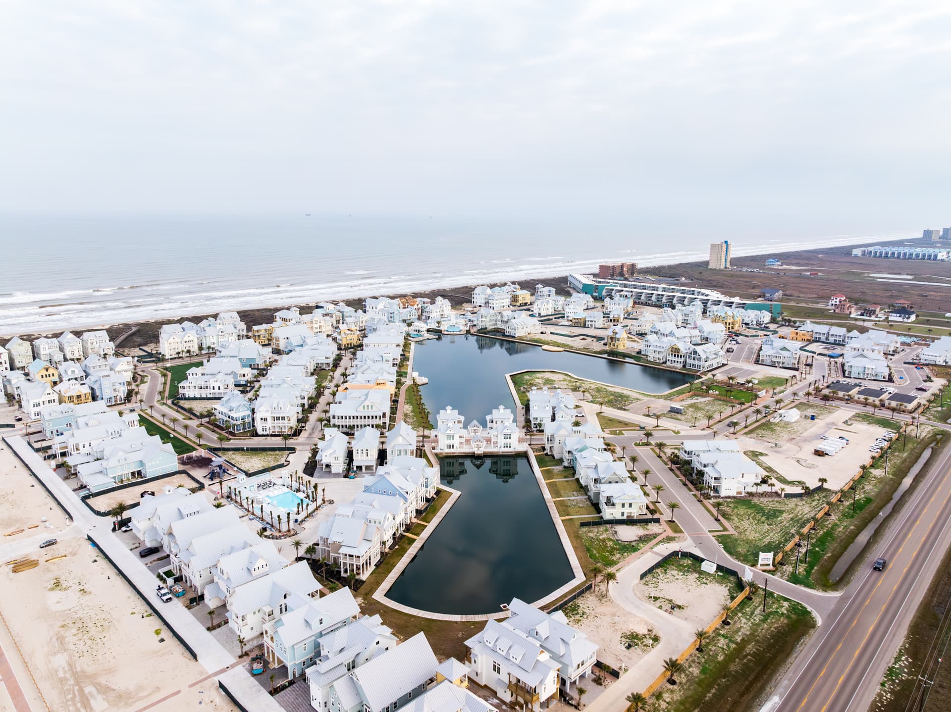 Beachfront Vibe - Image 59