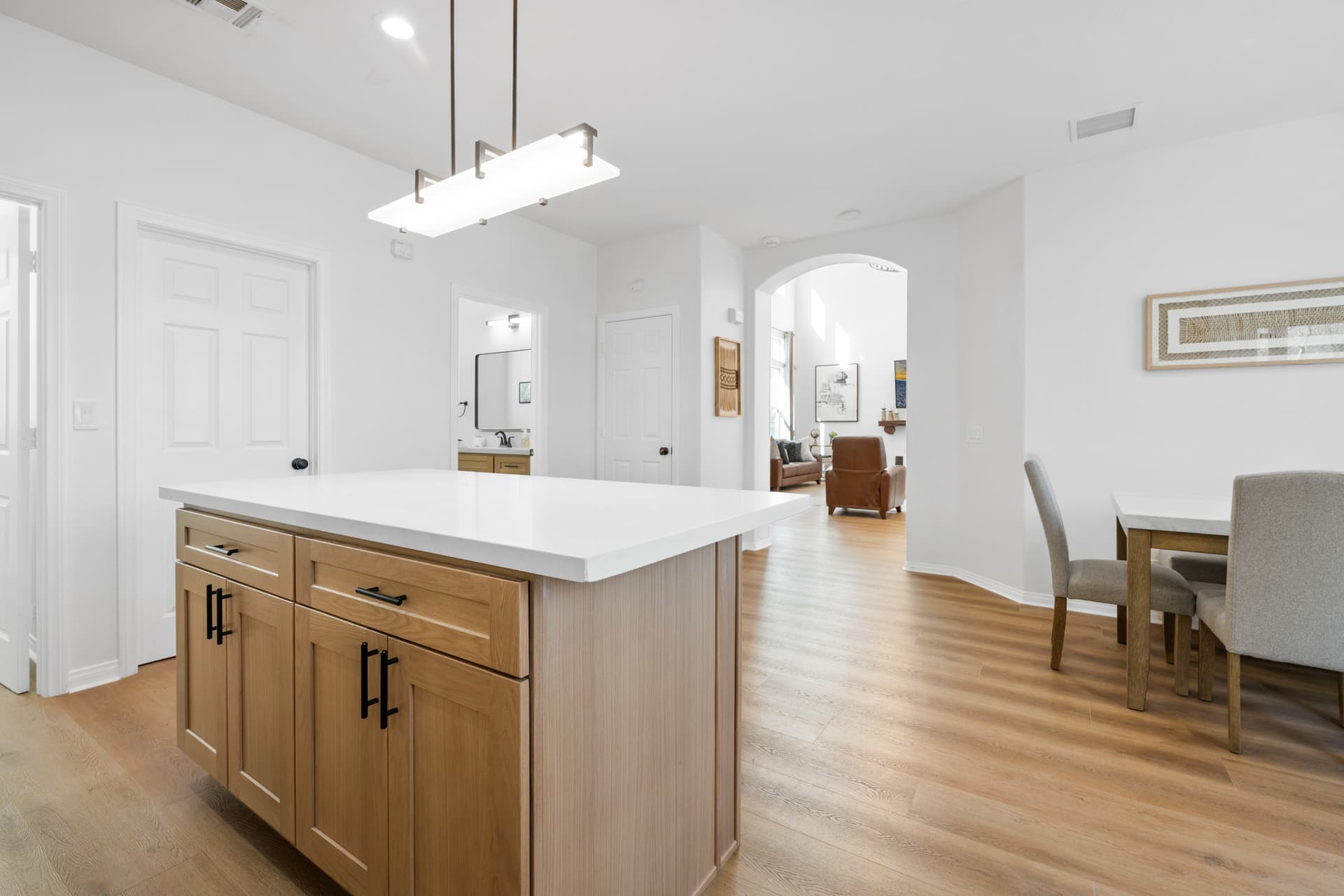 Bear House - Image 6