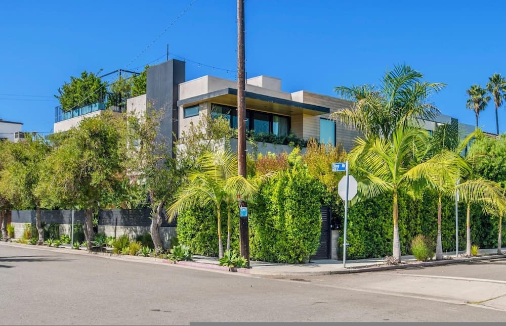 Bella Villa - Image 3