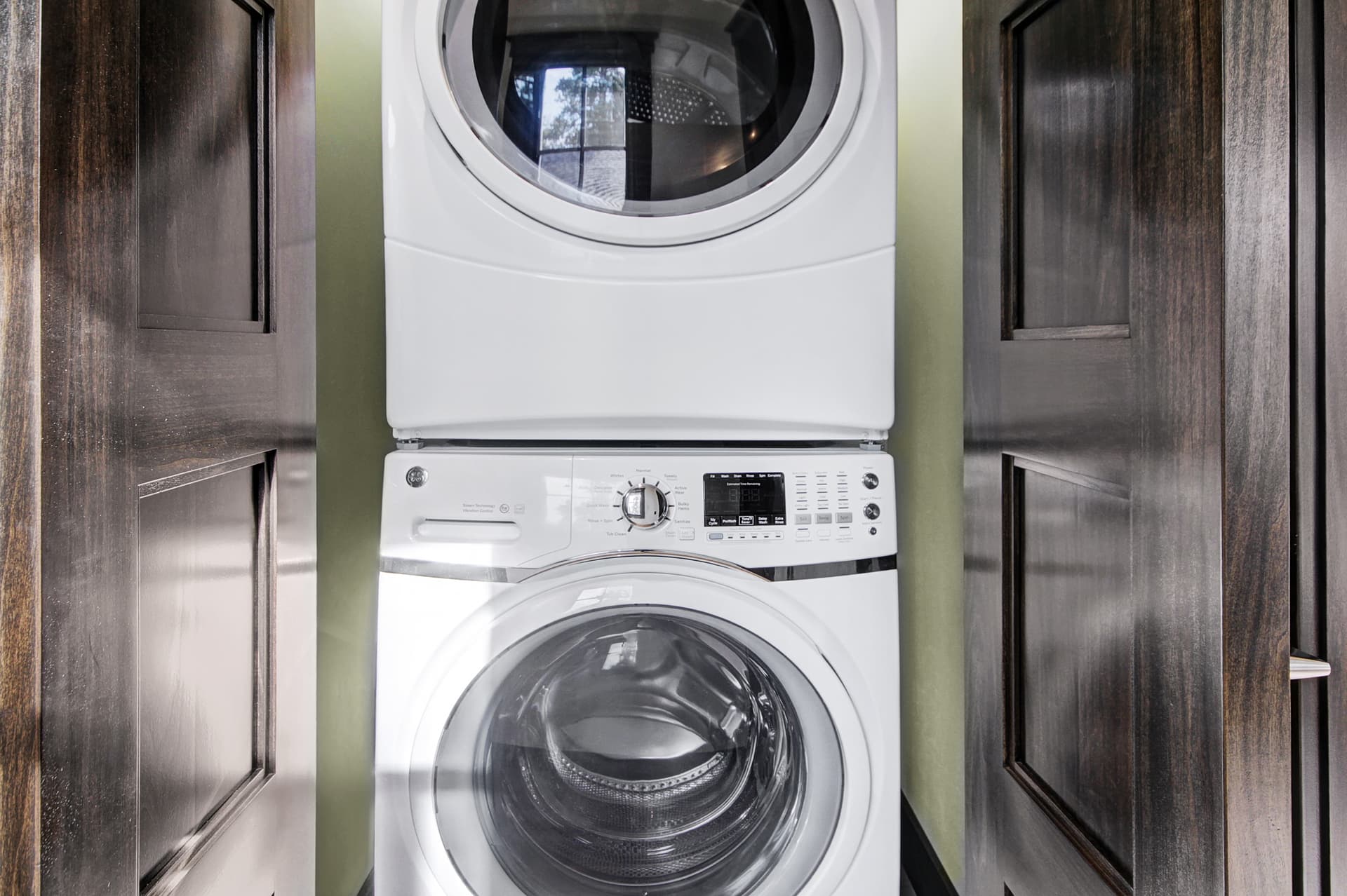 Bogart House - Image 33