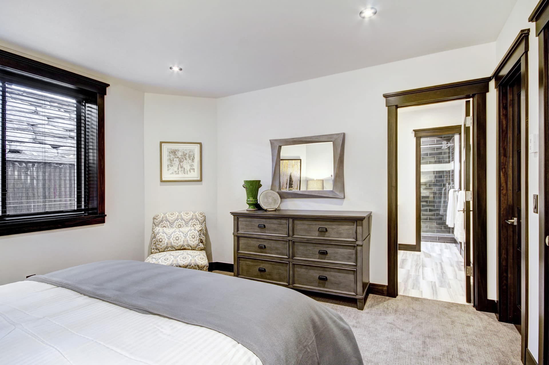 Bogart House - Image 40