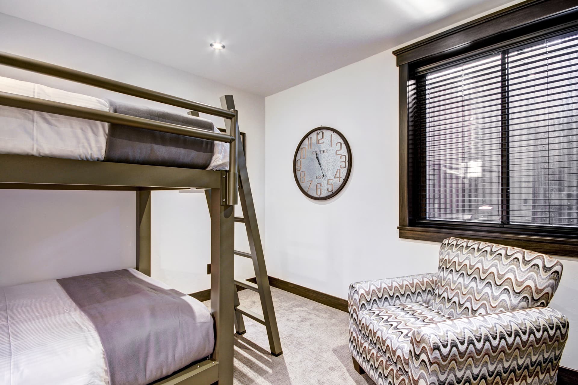 Bogart House - Image 43