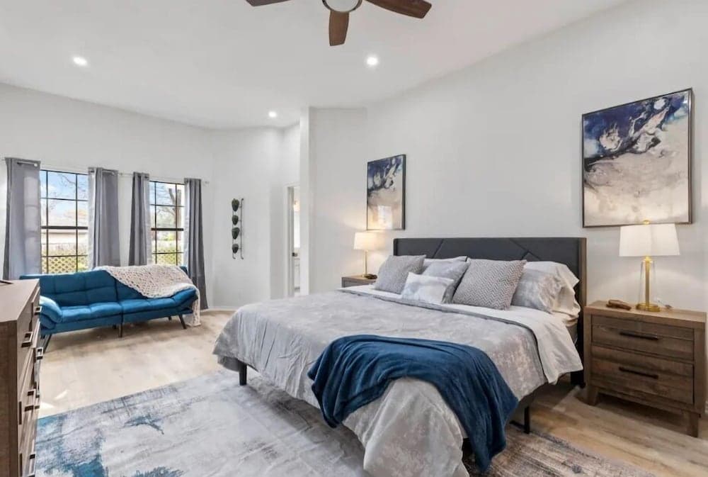 Bonnie at Cedar Park - Image 4