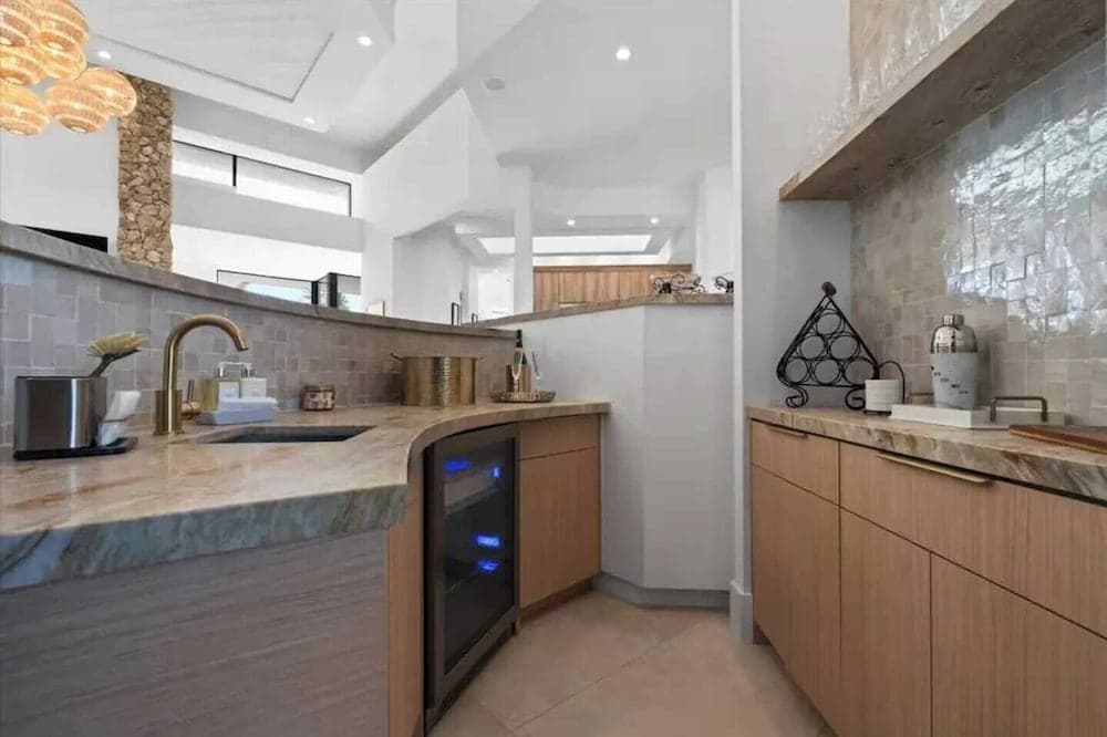 Bravo Beach Compound - Image 27