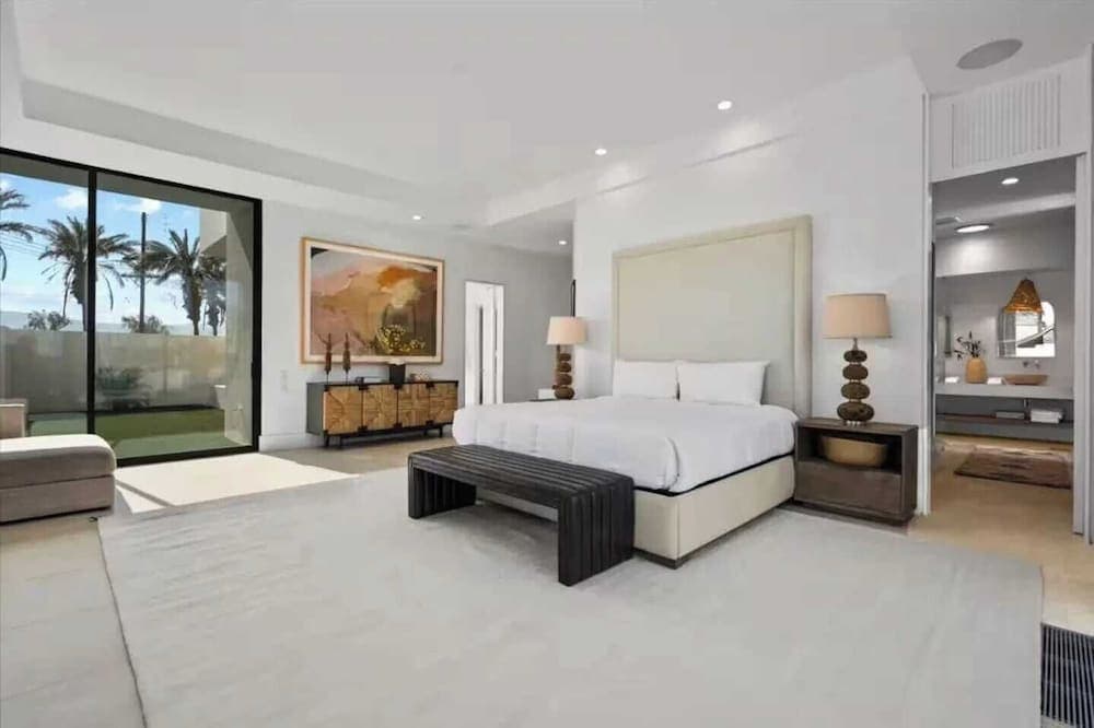 Bravo Beach Compound - Image 40